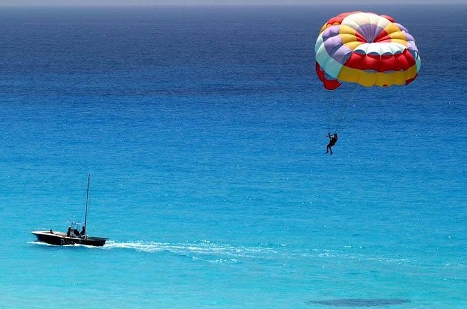 15 minutes Parasailing in Punta Cana - Weather and Schedule Reality in Punta Cana