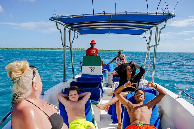 6 Hour Private Saona Island Tour with Snorkeling - Playa Catuano Lunch and the Second Snorkel Stop
