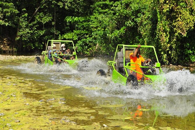 6 in 1 tours Full Day Safari, Zipline, Buggies and Horse Riding - Zipline time with helmets on and real guides working
