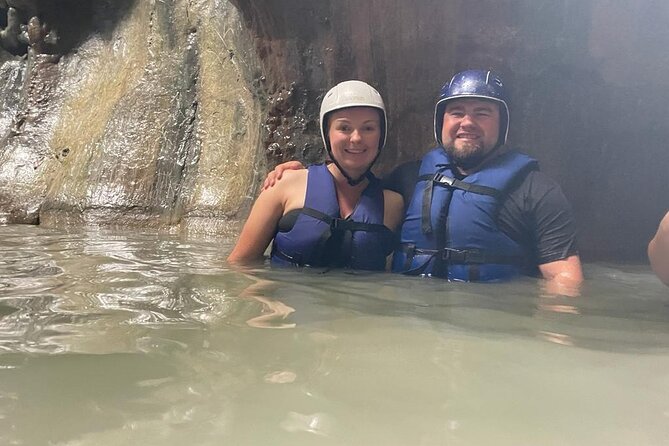 Adventure in the 7 Waterfalls + Typical Lunch and Transportation - Stone Square stop: carved stone and petrified wood, plus Dominican coffee culture