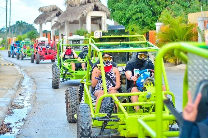 Adventure Tour con Buggies Ziplining Cenote y Taino Culture - Taino culture, performances, and the cave connection