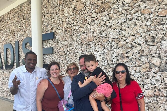 Airport Transfer from/to Uvero Alto to Punta Cana - How the meeting and confirmation flow works