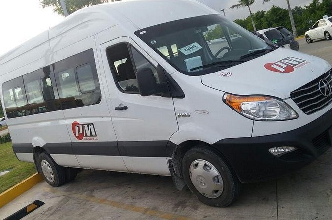 Best Deal Private Transfer Punta Cana to Santo Domingo One Way - Meeting Your Driver With a Name Sign (and Faster Communication)