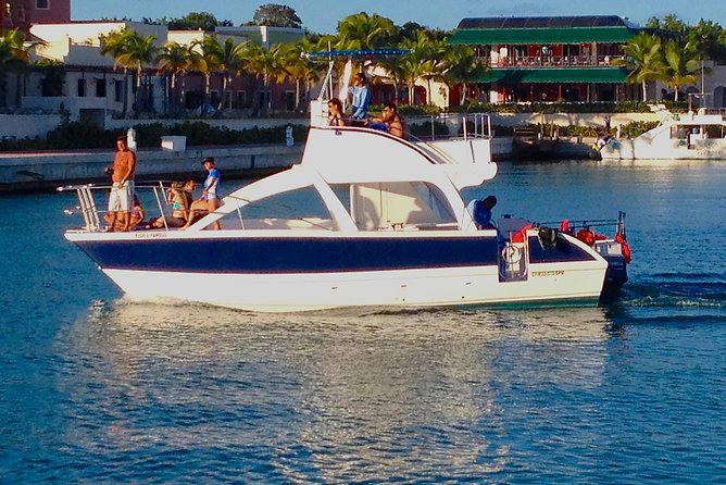 Cap Cana Private Family Catamaran - Crew quality: the people factor that makes it feel safe and easy