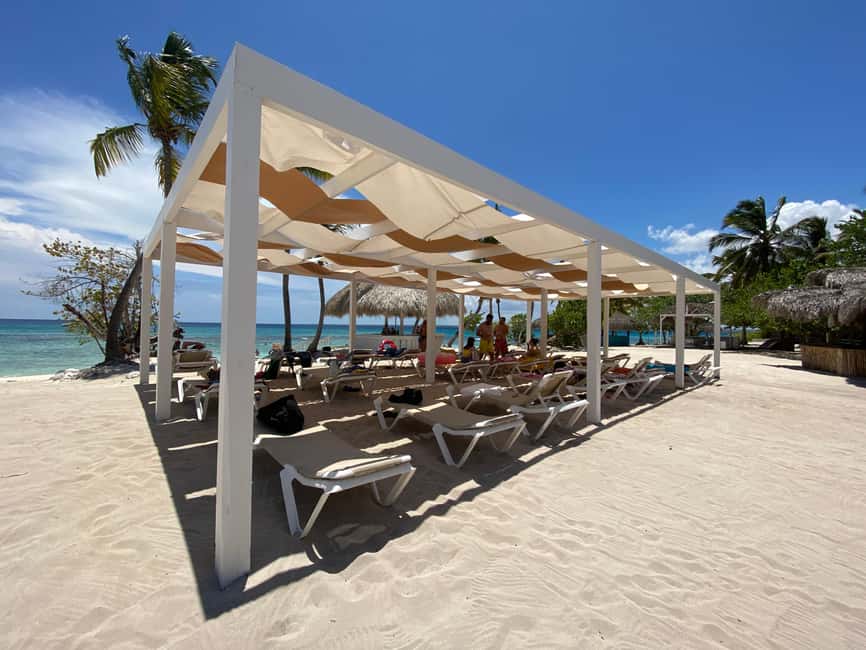 Catalina Island Comfort: Snorkeling & Catamaran Experience - On-deck snacks, music, and open-bar comfort