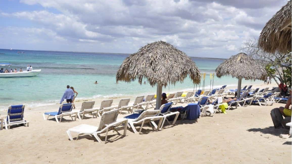 Catalina Island: Day Trip - Best Snorkeling! - The beach interval: why the sand break is part of the snorkeling value