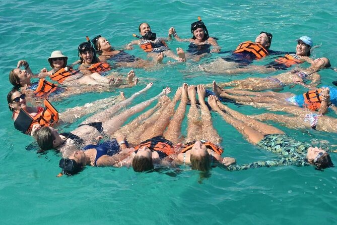 Catamaran and Snorkeling Party with Drink Included in Punta Cana - Unlimited drinks plus snacks: why $59 can make sense