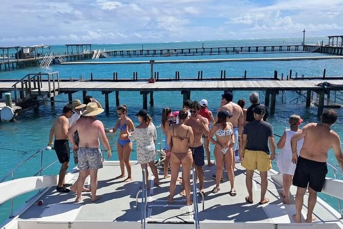 Catamaran party in Punta Cana with open bar, music and more - Open Bar Reality: What Unlimited Drinks Means Here