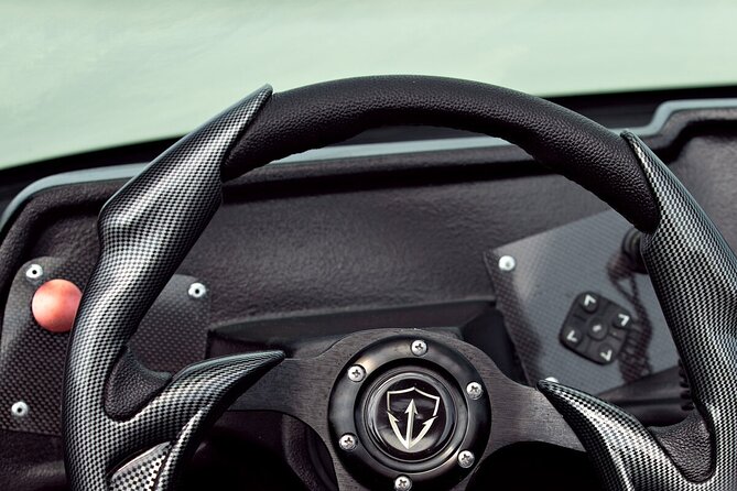 Chic and Fast Jet Car Water Experience - What to wear and bring (so speed feels fun, not stressful)