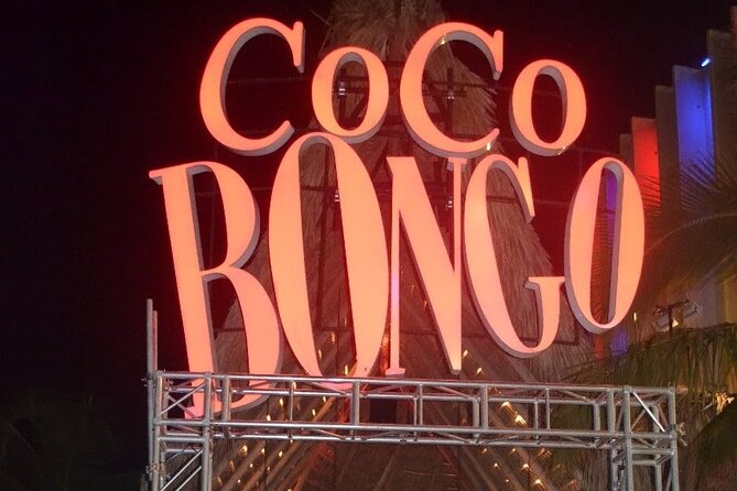 CocoBongo Punta Cana Entry ticket with Entertainment and Open Bar - Crowd reality: why movement and drink lines can slow your night