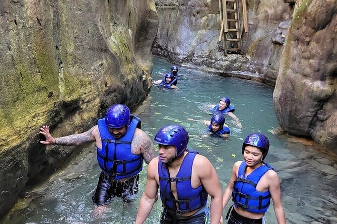 Combo Zipline & Waterfalls - Lunch at the restaurant: Dominican buffet after you’ve earned it
