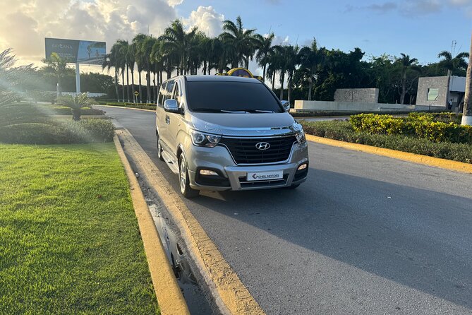 Confortable and privaste transportación from puj Airpot - Should You Book This Punta Cana Transfer?