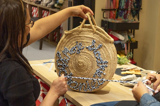Design and Craft a Raffia Bag in Puerto Plata - The hands-on crafting part: what the artisans help you do