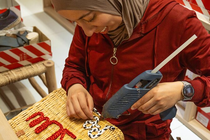 Design and Craft a Raffia Bag in Puerto Plata - Snacks, champagne, and the “hang out while you make” vibe