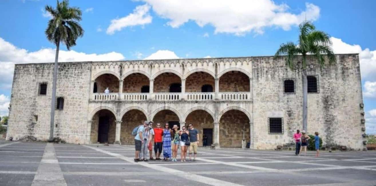 Discover Santo Domingo: A Day Trip from Punta Cana - Columbus lighthouse area and the Presidential Palace façade