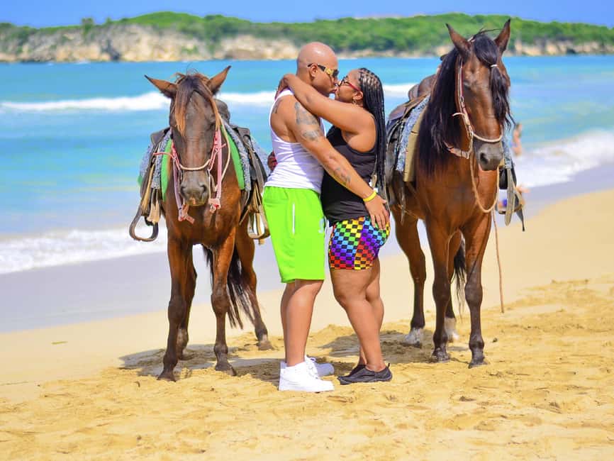 Discover the Trails of Punta Cana on a Horseback Ride - How the guides match your horse and keep it safe