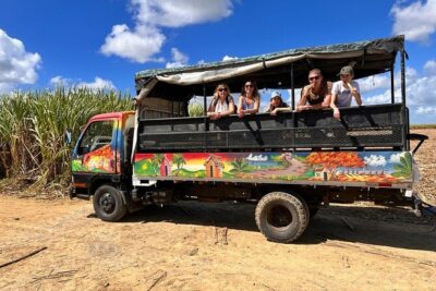 discovery and adventure of the local Dominican life in small group - La Altagracia province: the souvenir-shopping moment that can work for you