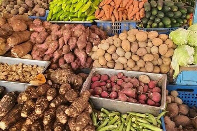 Discovery DE the real Dominican Republic EN small committee. - Higüey markets and bulk souvenir shopping (where deals really exist)