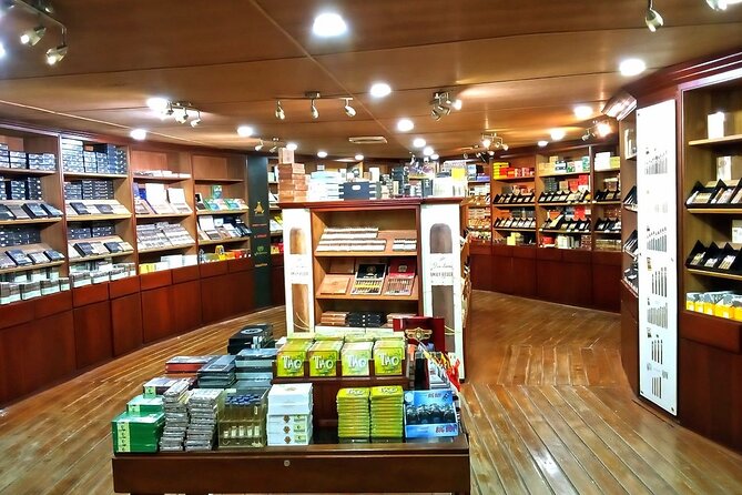 Don Lucas Cigar Factory, Rum tasting, Cocoa factory, Souvenirs - Key highlights to expect