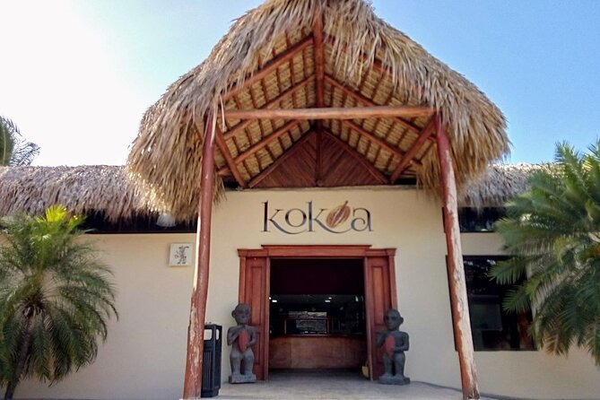Don Lucas Cigar Factory, Rum tasting, Cocoa factory, Souvenirs - Souvenir strategy: one ride to buy cigars, chocolate, rum, and jewelry