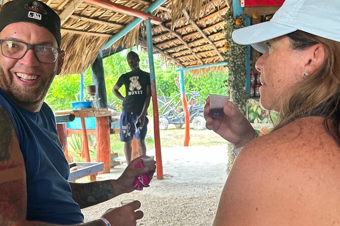 Enjoy Our Tours Higuey City Cultural - Craft souvenirs stop: how to shop without losing time