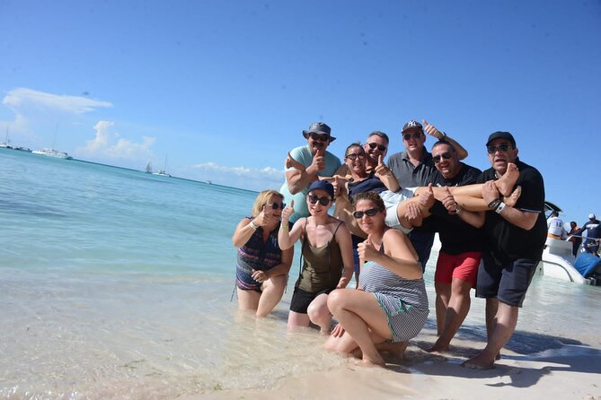Exclusive Adventure in Saona: Small Group - On Board: Food, Rum, and Crew Energy That Doesn’t Feel Forced