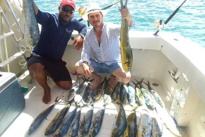 FISHING PRO CHARTERS - Boat Excursion – Mar-Quesa - Getting to the water: pickup, boat staging, and timing