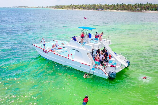 Float & Feast Private Party Cruise with Premium Buffet & Open Bar - Slides, stairs, and pacing: the day’s rhythm