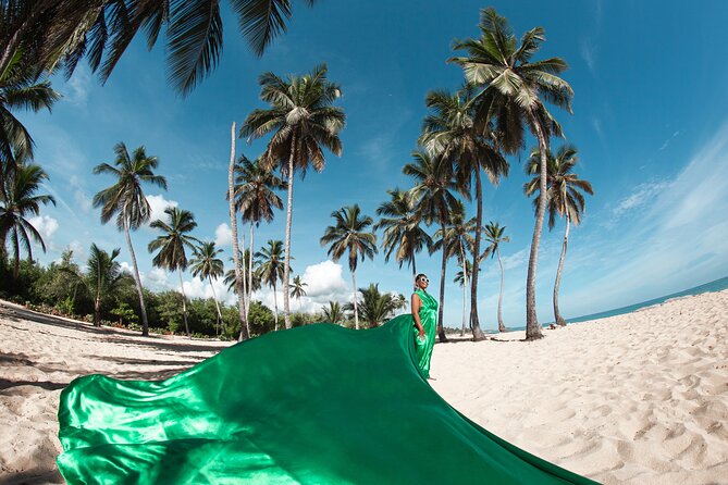 Flying Dress Photoshoot (1 Dress) – Punta Cana – Pro Photographer - Price and value: what $390 gets you for a group of up to 2