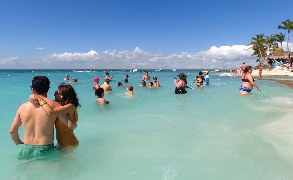 From Punta Cana or Bayahibe: Catalina Island with Snorkeling - FAQ