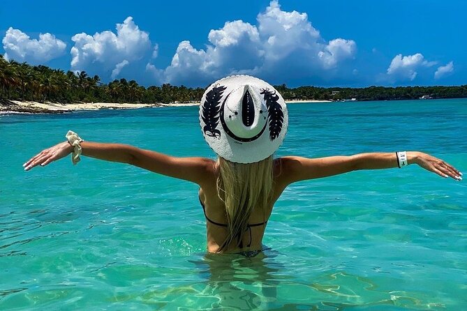 Full Day Excursion to Catalina Island From Bavaro / Punta Cana. - Isla Catalina Time: Free Admission and the Island Payoff
