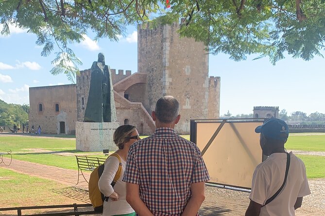 Full-Day Guided Tour in santo Domingo - Fortaleza Ozama: medieval walls from the 16th century