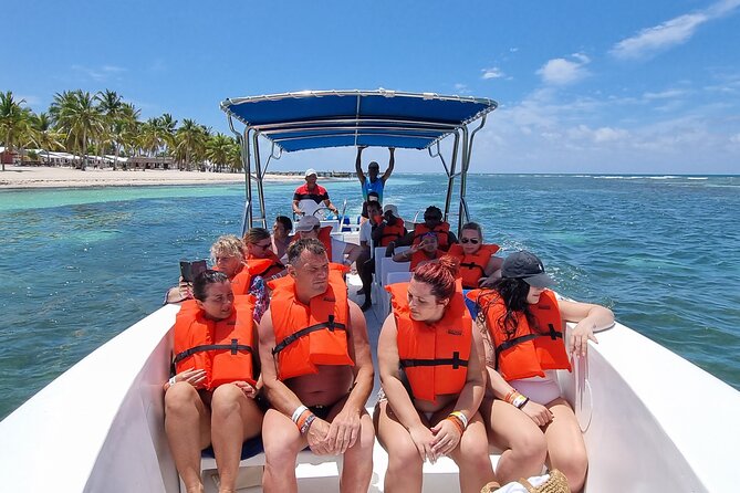 Full Day Island Tour in Isla Saona from Punta Cana - Open bar on the water: included rum, and why pacing matters
