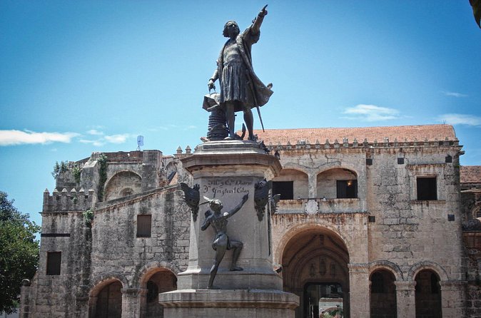 Full-Day Santo Domingo City Tour from La Romana - Buche Perico Lunch: A Filled Tank in the Middle of the Day