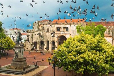 Full Day Santo Domingo City Tour: History of the Caribbean From Punta Cana - Stop 1: Three Eyes National Park and the cave-lake system
