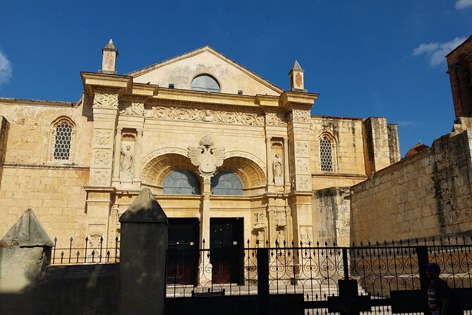 Full Day Santo Domingo Tour - Alcázar de Colón: seeing where Diego Columbus lived