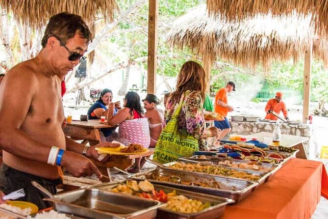 Full Day Snorkeling in Catalina Island with Transportation and Lunch - Snorkeling on Isla Catalina: how to make your water time count