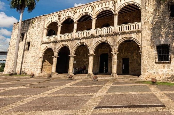 Full day tour to Santo Domingo from Punta Cana - Pickup and transport: where most stress happens