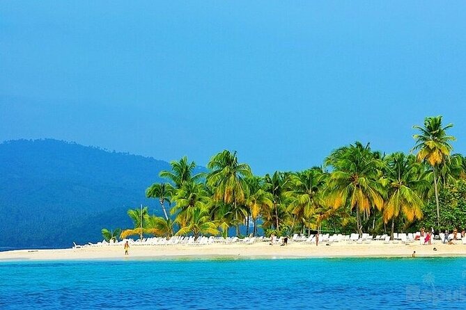 Full-day Whale watching Tour in Samana Bay from Punta Cana - From Punta Cana to Samaná: the 7:00 am start and real timing