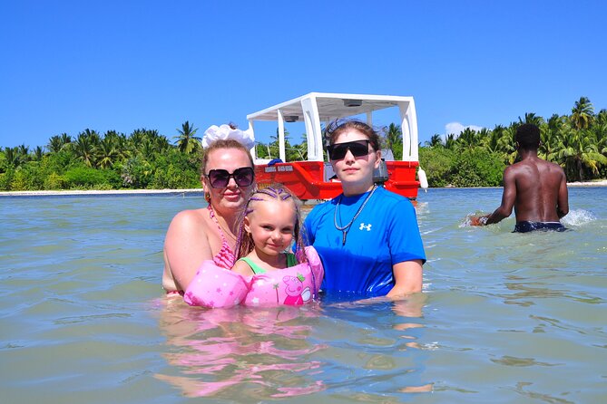 Glass-bottom boat tour to Punta Cana - Drinks on board: included alcohol and soda/pop, so pace stays social