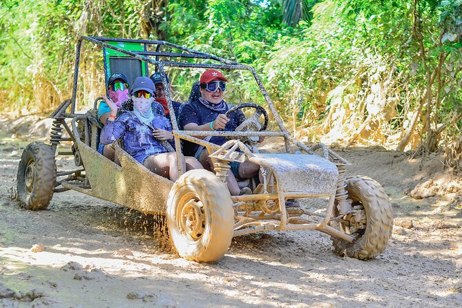 Grupo Pequeño en Buggy’s o ATV por el lodo en Punta Cana - Physical comfort: how “moderate fitness” plays out