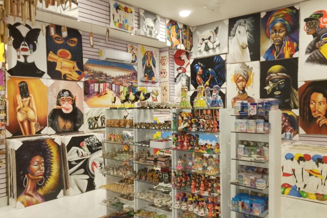 Guided Shopping Tour to WordMart Souvenirs - Round Trip Transport - Price and value: $5 can be a bargain if you go in informed