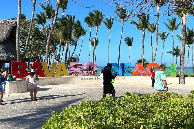 Half Day Punta Cana City Tour - Downtown Punta Cana Stop: The Local Square Moment