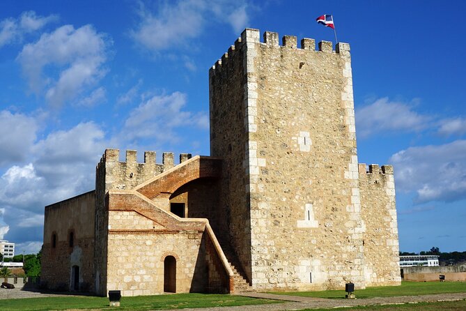 Historical Tour in the Colonial City of Santo Domingo - How the 1 hour 45 minute route delivers value for $40