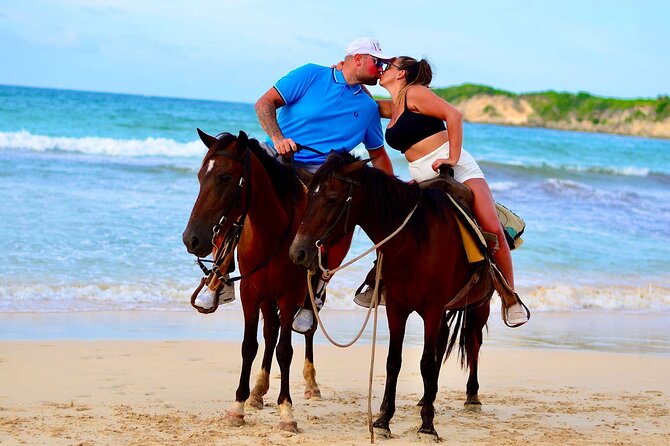 Horseback riding in punta cana beach and Bayahibe - Pickup, vehicle comfort, and the meeting point reality
