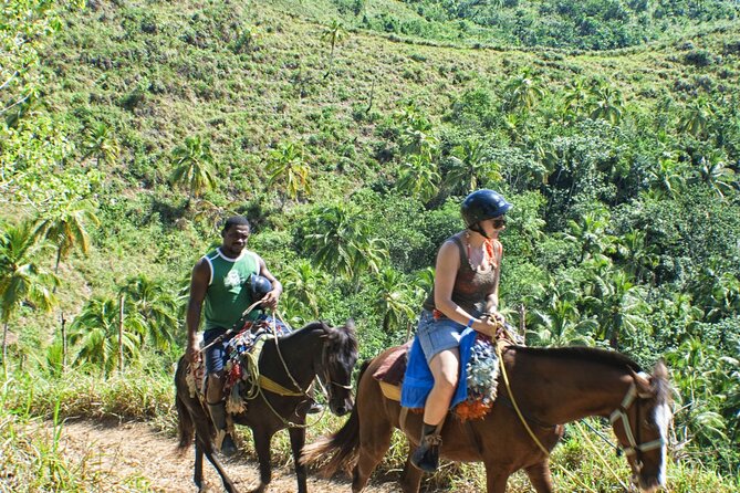 Horseback Riding in the Dominican Jungle - What to pack and how to enjoy the ride