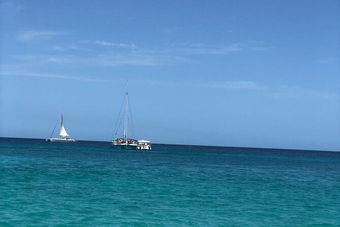 Iberostar Dominicana - Round Trip Shuttle - Punta Cana Airport - Private-by-default: why a group limit of 6 matters