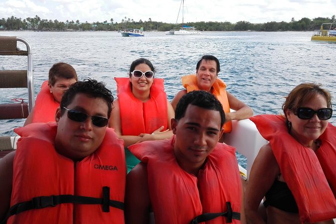 Isla Saona El Paraiso del Caribe - Return by Catamaran: Music, Animation, and a Slower Pace Back