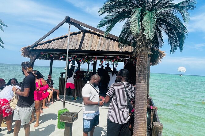 Jamaican Sunset Party Cruise - Quick thoughts on service and atmosphere