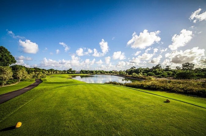 La Cana Golf Package Punta Cana - The La Cana course layout: 18 holes, ocean views, and wind decisions
